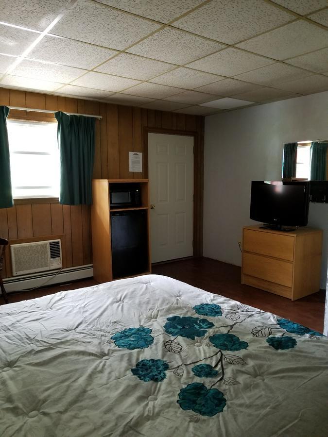 Pittsfield Motor Inn Eksteriør bilde