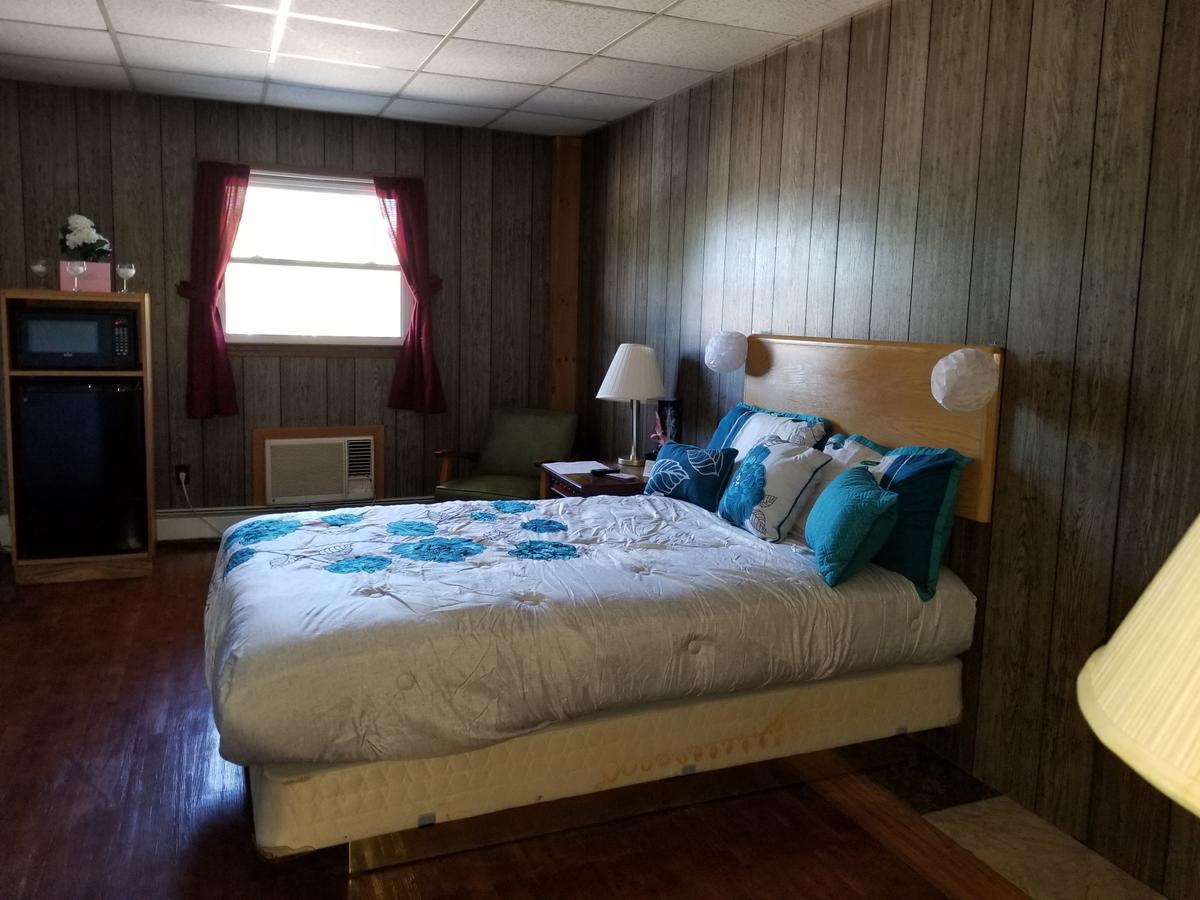 Pittsfield Motor Inn Eksteriør bilde